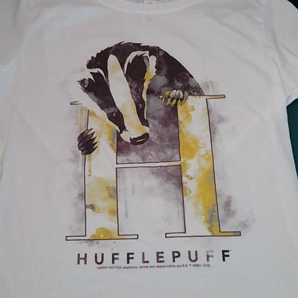Hufflepuff girls shirt